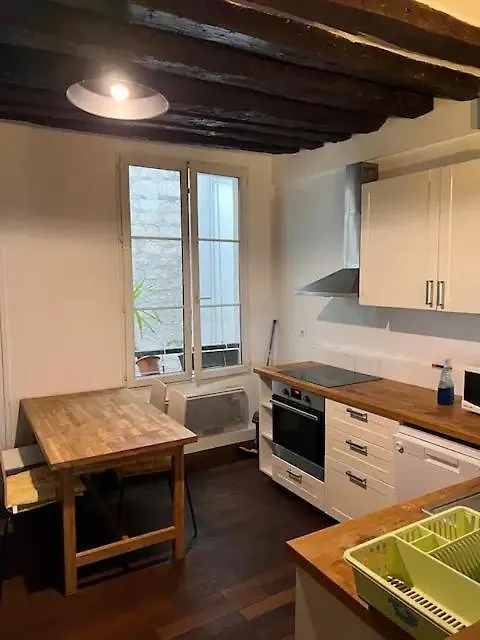 Apartment Appartement Saint-Germain-Des-Pres Paris